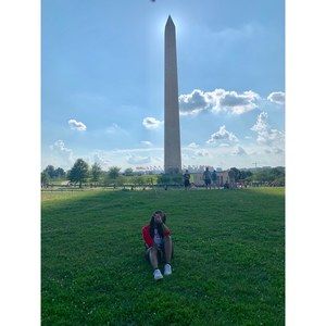 Meet your Posher, Simone